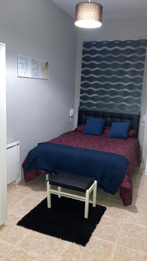 Apartamento Las Encinas Apartment Caces Екстериор снимка